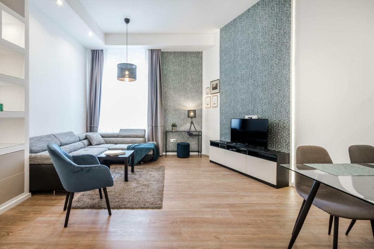 Bpr Thrill Design Home With A/C Budapest Eksteriør billede