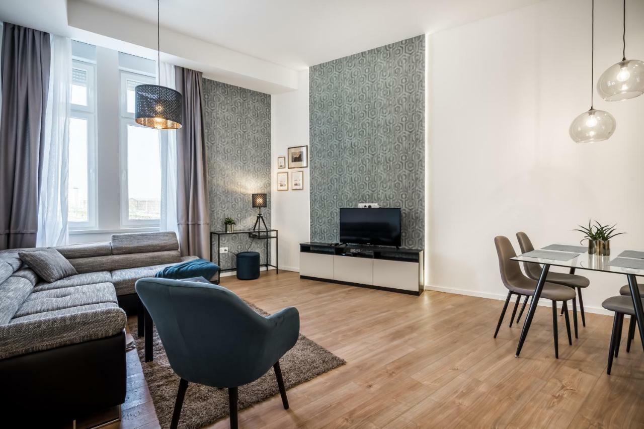 Bpr Thrill Design Home With A/C Budapest Eksteriør billede