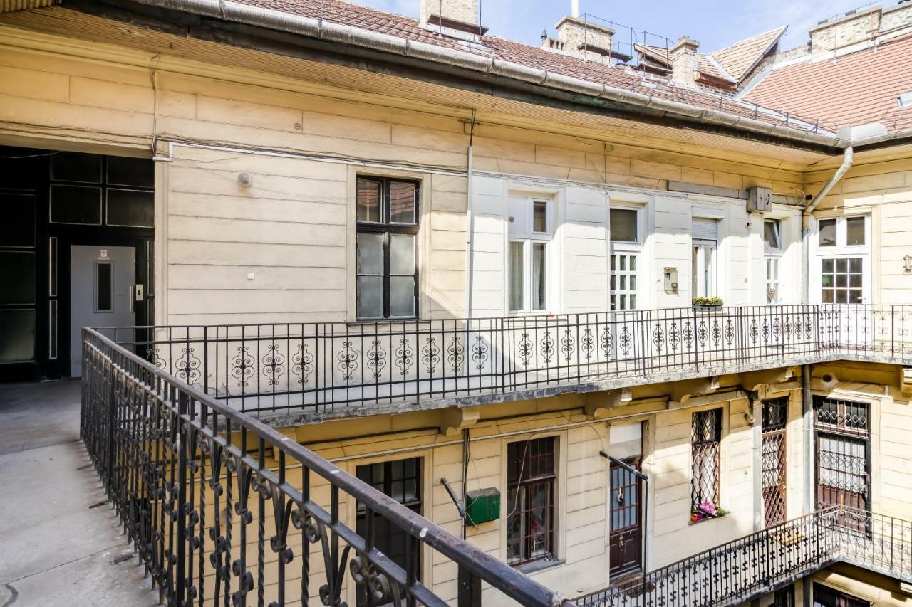 Bpr Thrill Design Home With A/C Budapest Eksteriør billede